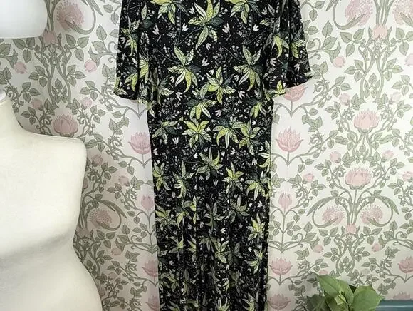 BODEN Green and Black Floral N-Neck Jersey Midi Dress - Size - 10 - Picture 5 of 10